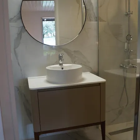 Mimis House لاكانو